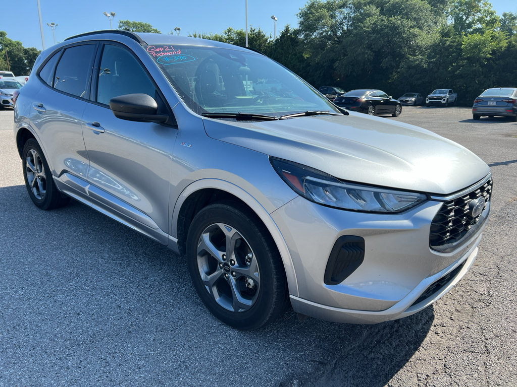 Used 2024 Ford Escape ST-Line AWD/4WD image 2
