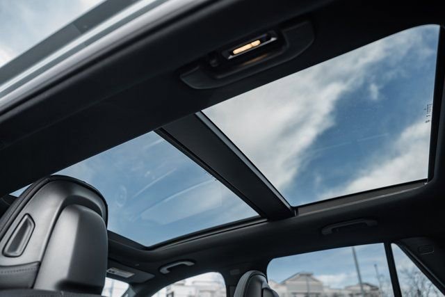 New 2026 Mercedes-Benz GLC 300 4MATIC image 34