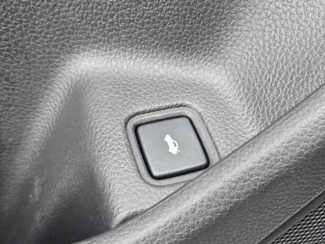 Used 2018 Honda Accord LX image 25