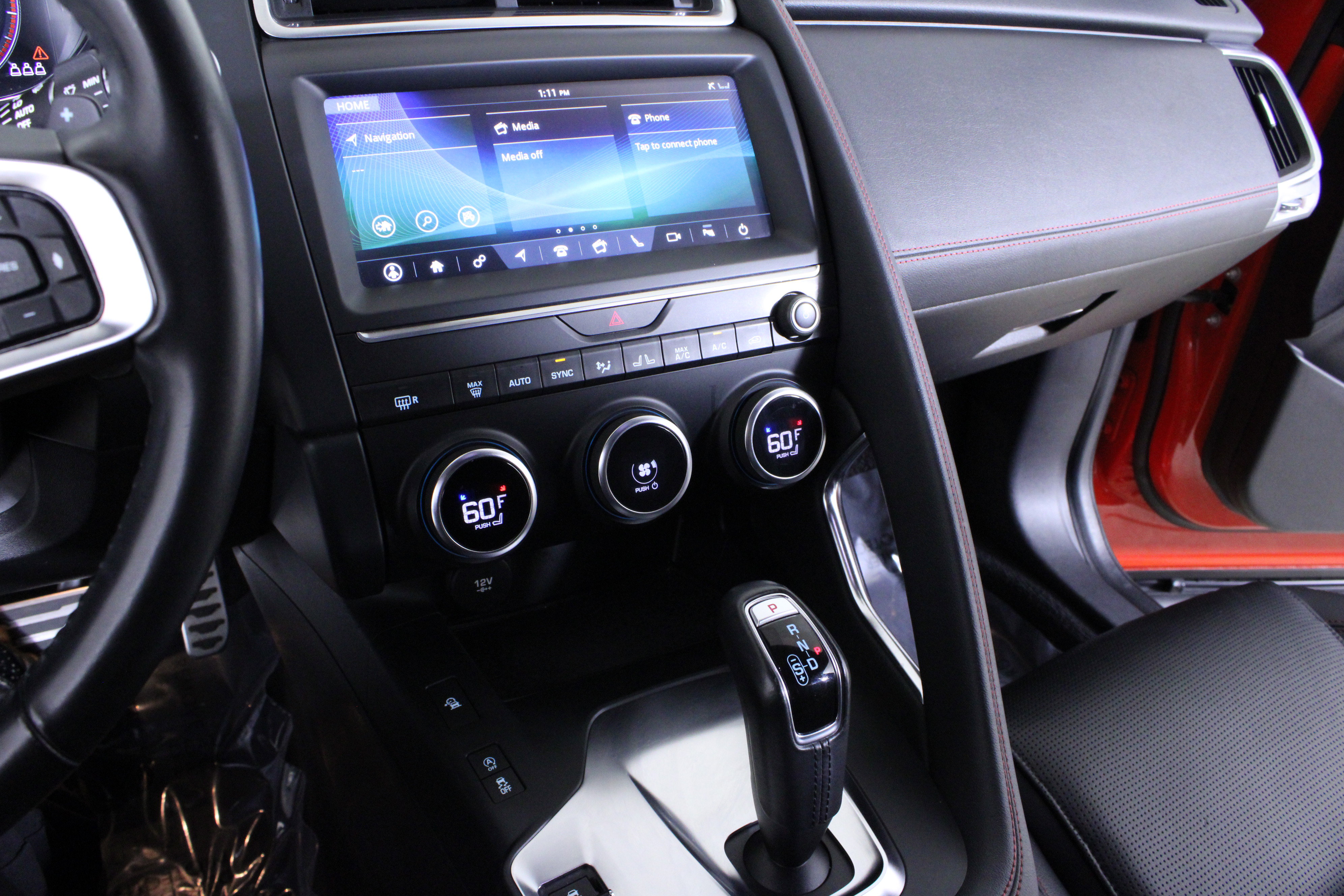 Used 2020 Jaguar E-PACE Checkered Flag image 28