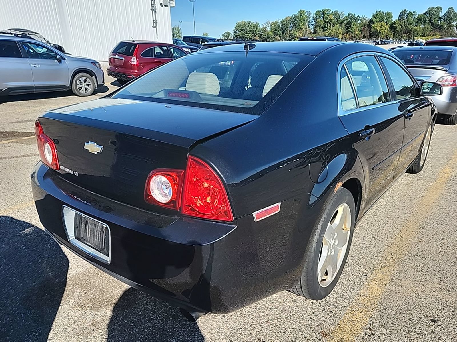 Used 2010 Chevrolet Malibu LT w/ HFV6 Engine Package FWD image 3