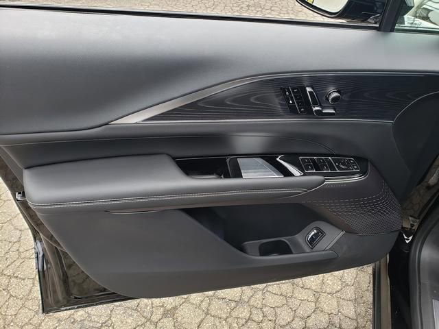 New 2025 Cadillac Lyriq Luxury w/ LPO, Floor Liner Package image 12