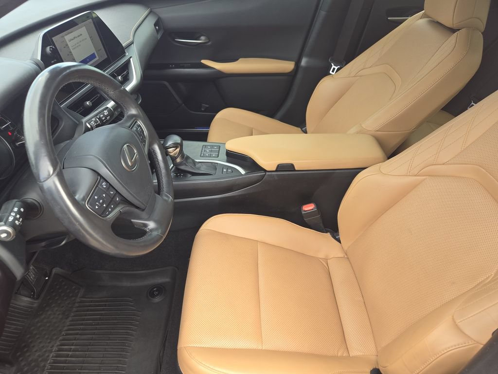 Used 2023 Lexus UX 250h FWD w/ Accessory Package (Z2) image 14