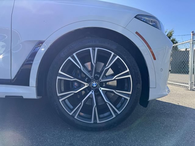 Used 2021 BMW X7 M50i AWD/4WD image 12