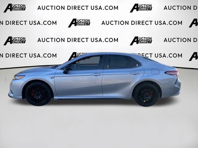 Used 2020 Toyota Camry SE video 3