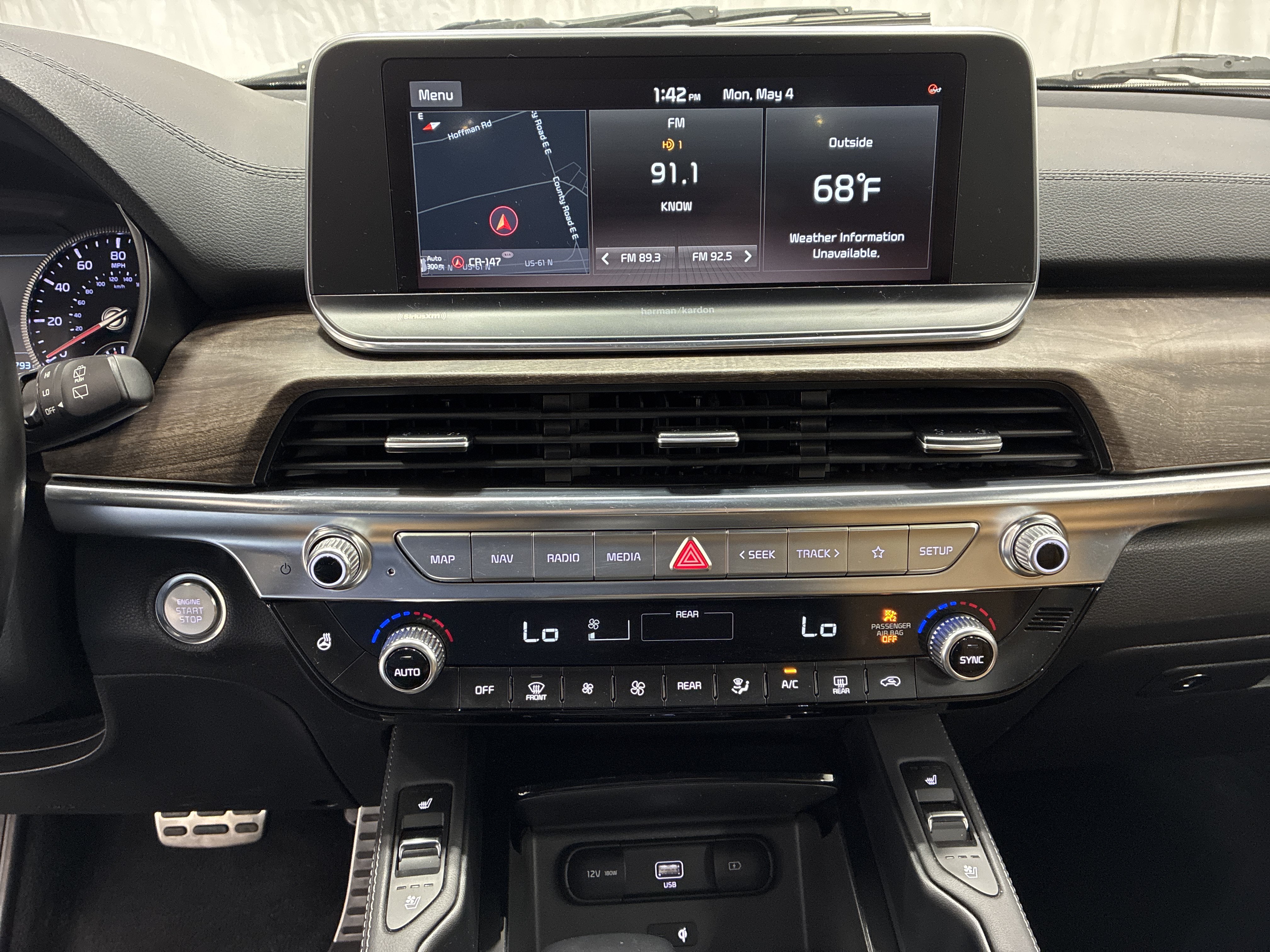 Used 2021 Kia Telluride SX w/ Towing Package AWD/4WD image 22