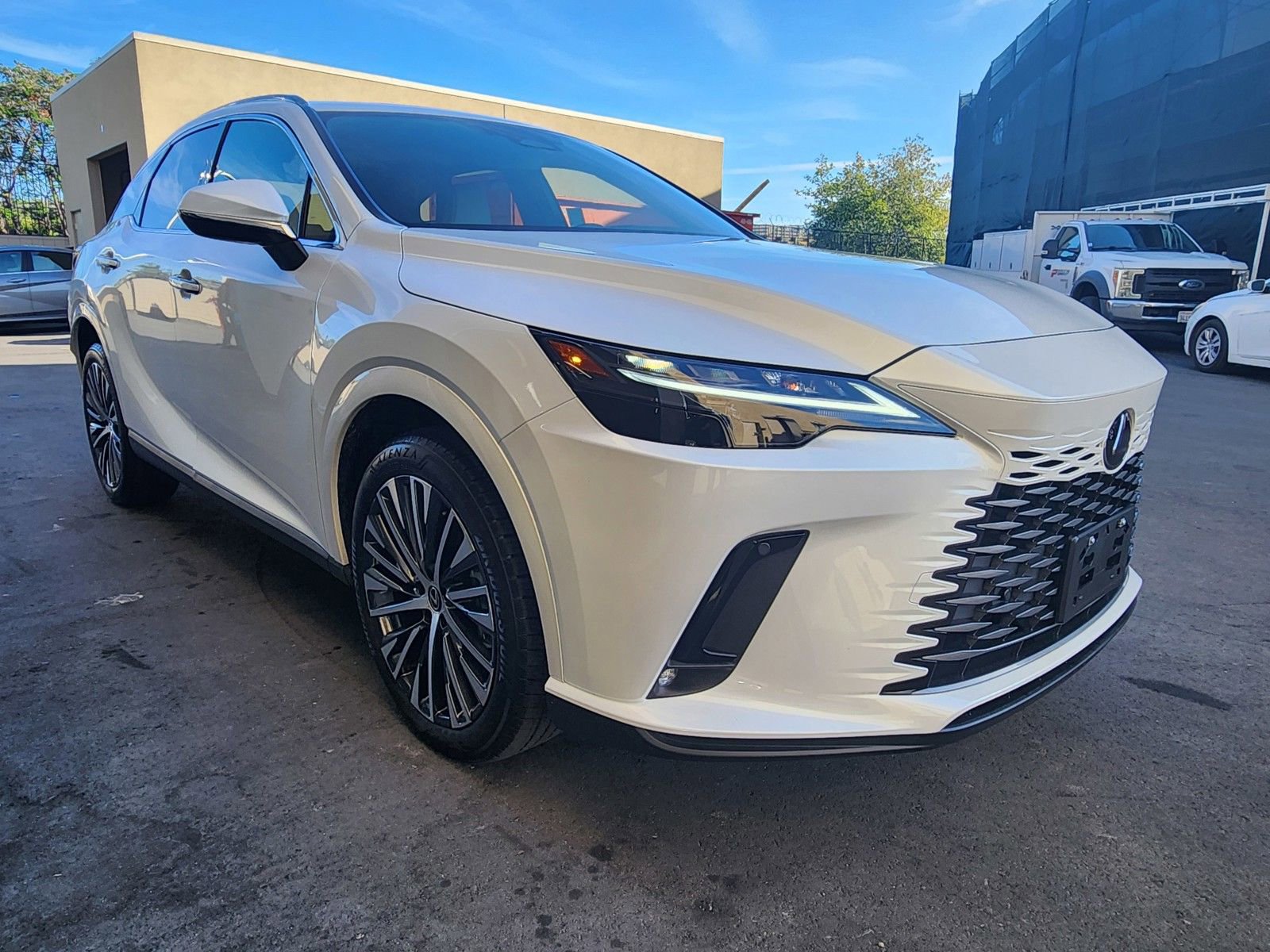 Used 2023 Lexus RX 350 Premium Plus w/ Accessory Package (Z1) image 25