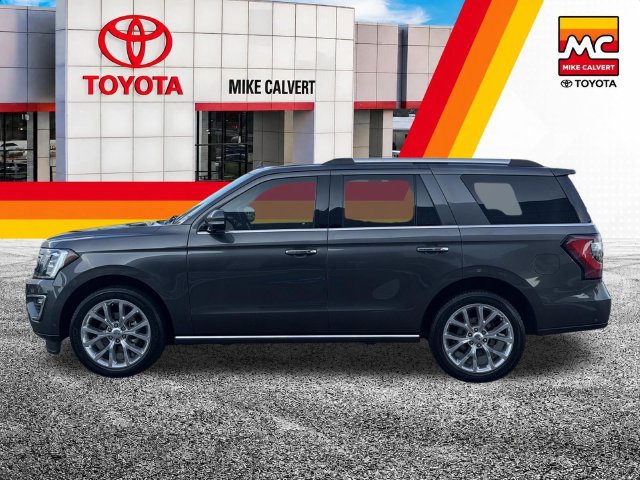 Used 2018 Ford Expedition Limited w/ Equipment Group 302A RWD image 3
