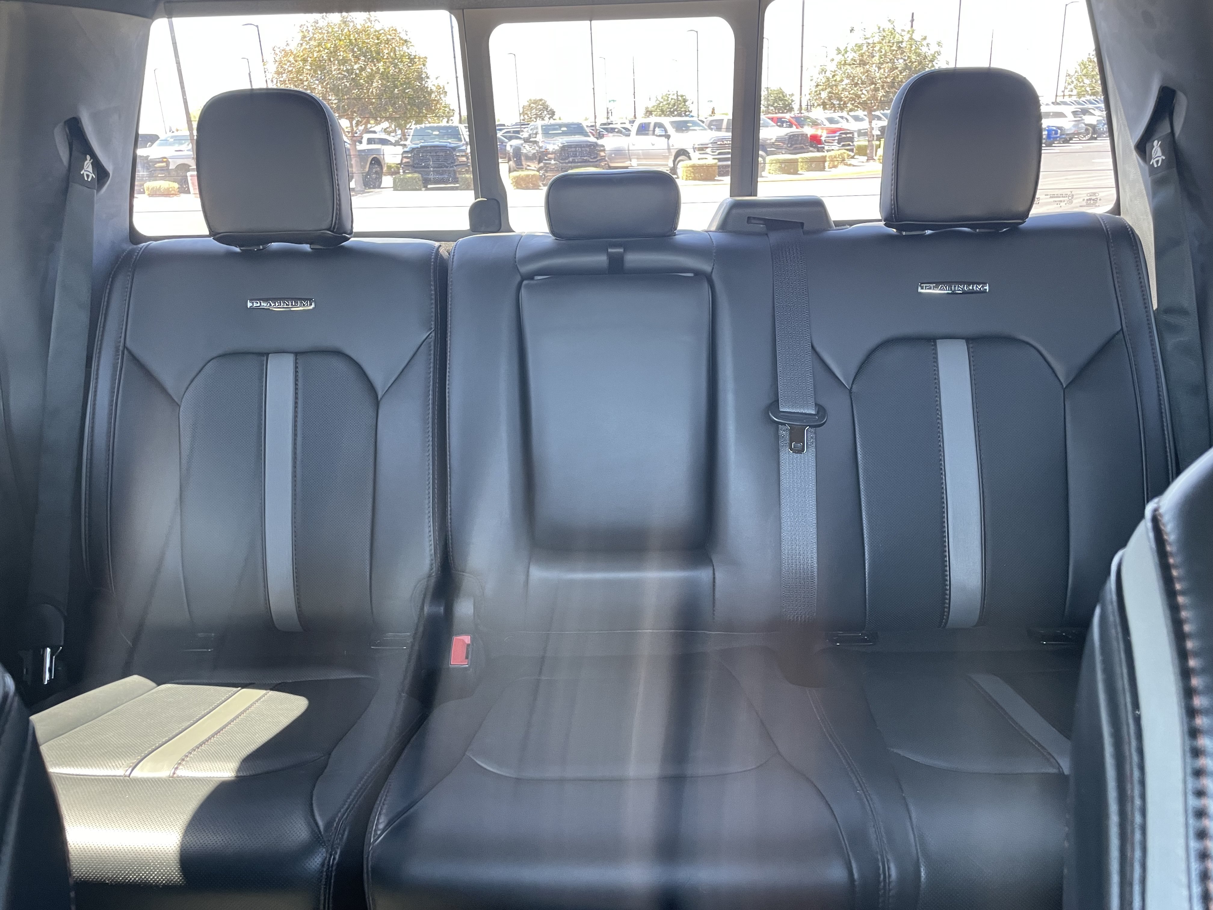 Used 2018 Ford F150 Platinum w/ Equipment Group 701A Luxury AWD/4WD image 22