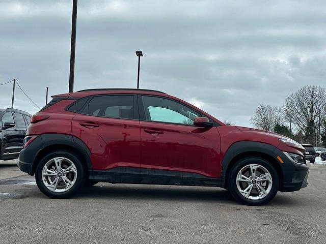Used 2023 Hyundai Kona SEL image 9
