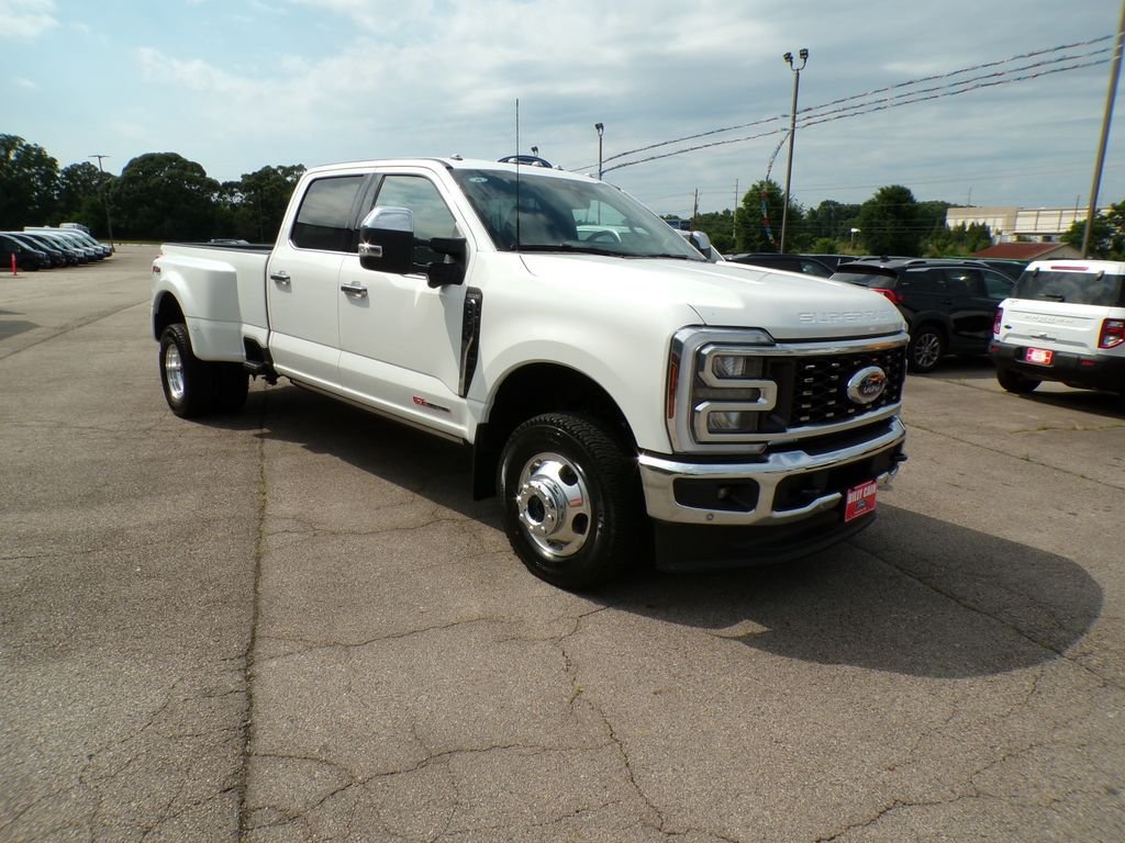 New 2026 Ford F350 King Ranch w/ Chrome Package AWD/4WD image 1
