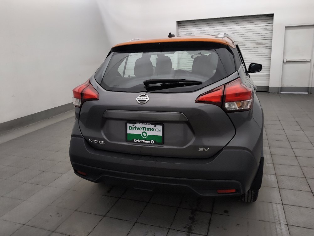 Used 2019 Nissan Kicks SV FWD image 7