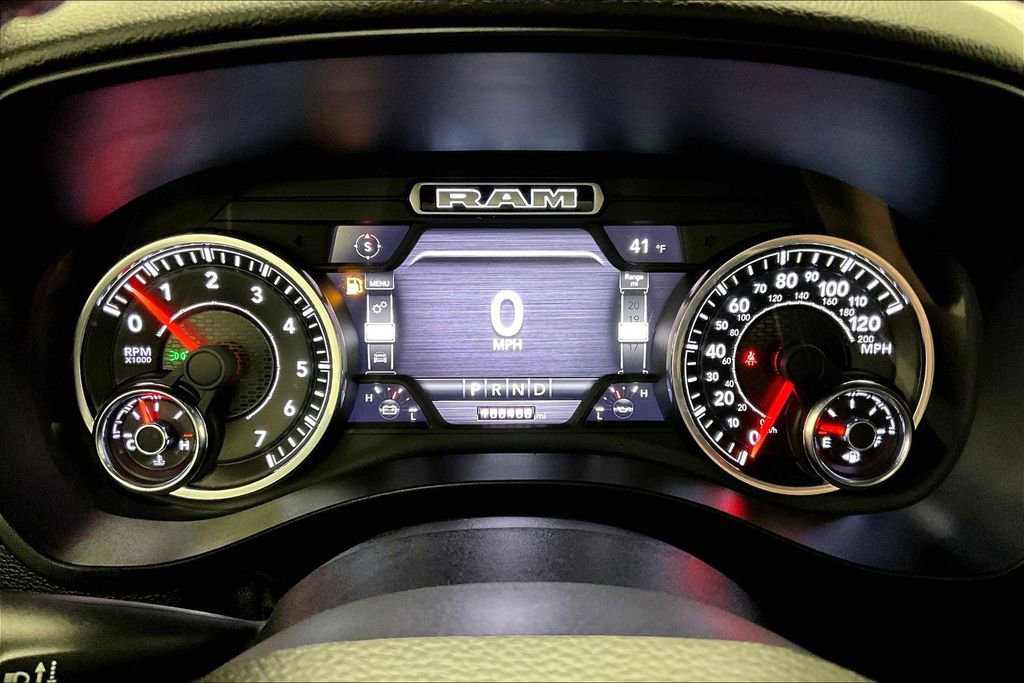 Used 2020 RAM 1500 Big Horn AWD/4WD image 14