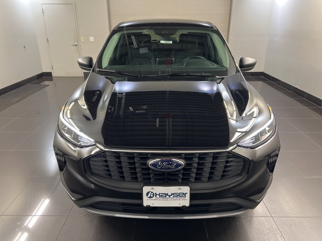 New 2026 Ford Escape Active w/ Cold Weather Package image 2