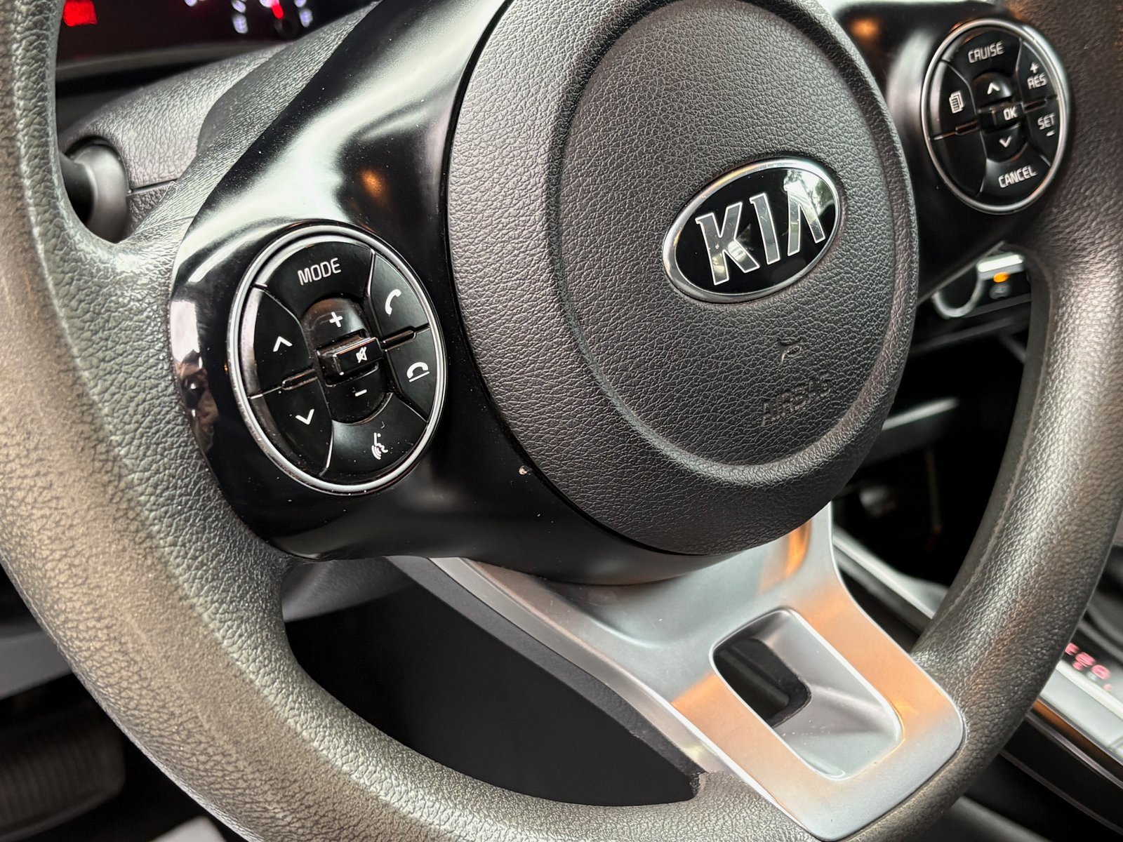 Used 2021 Kia Soul S image 11