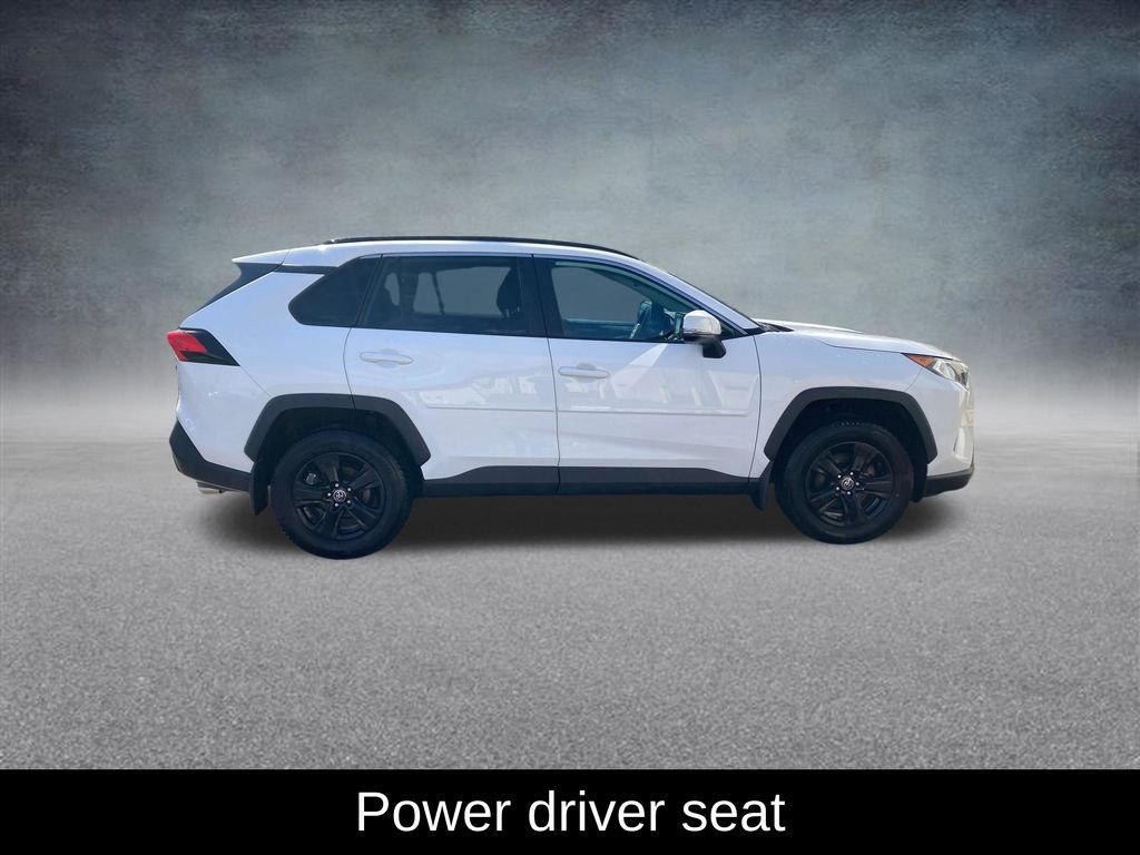 Used 2020 Toyota RAV4 XLE w/ Convenience Package AWD/4WD image 8
