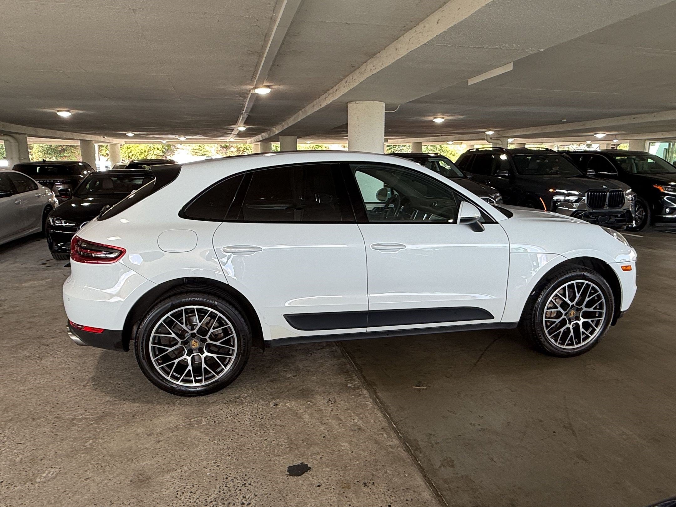 Used 2017 Porsche Macan S AWD/4WD image 6