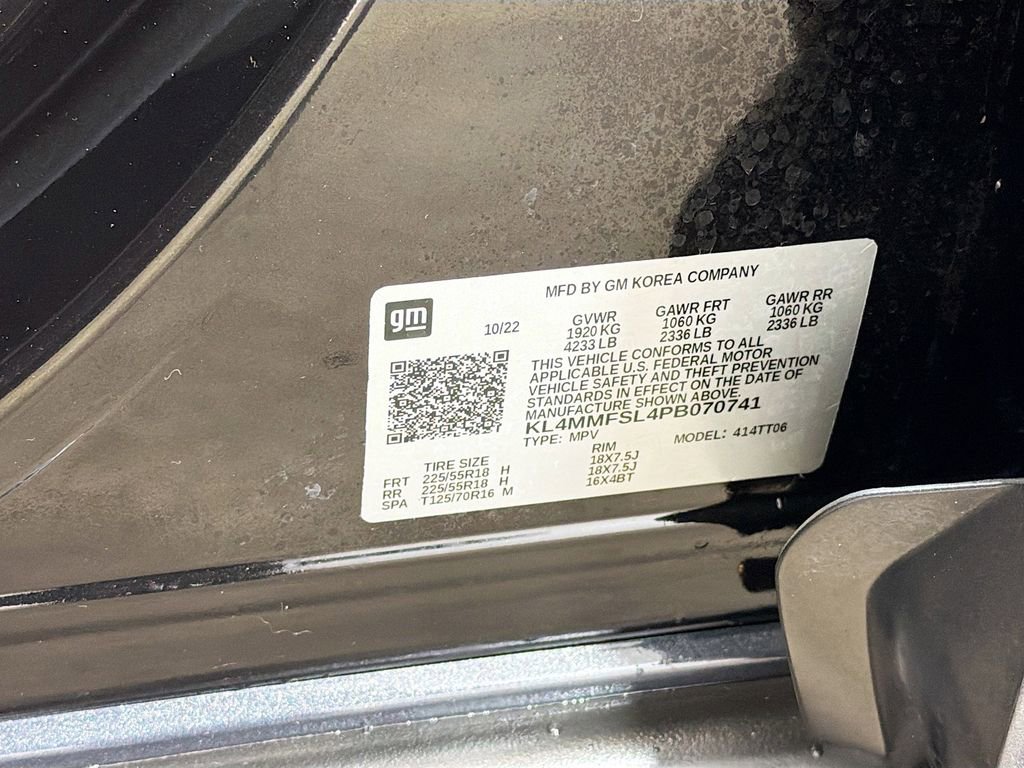 Used 2023 Buick Encore GX Essence w/ Experience Buick Package FWD image 33