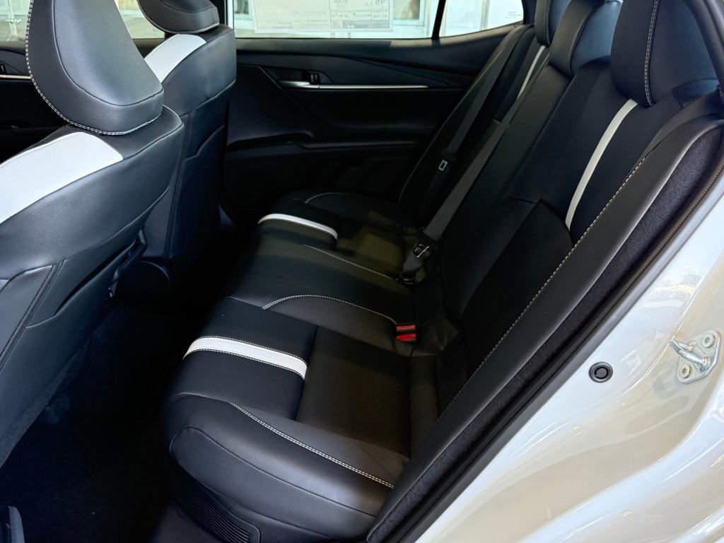 New 2026 Toyota Camry SE image 29