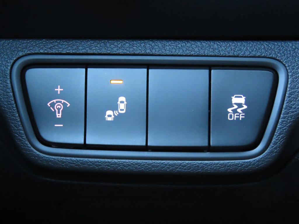 Certified 2023 Kia Forte GT-Line image 14