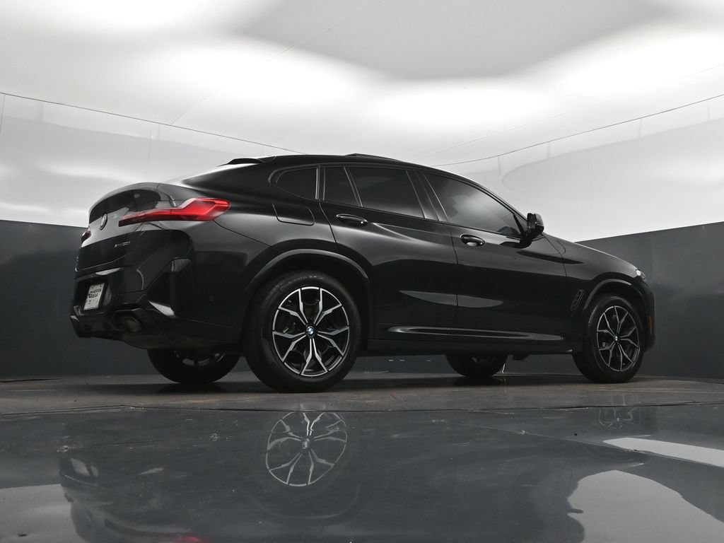 Certified 2023 BMW X4 xDrive30i w/ M Sport Package AWD/4WD image 42