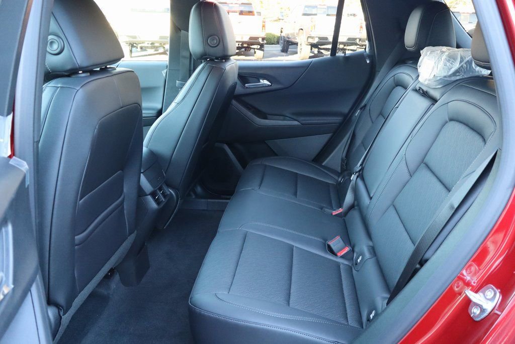 New 2026 Chevrolet Equinox LT w/ Convenience Package II image 22