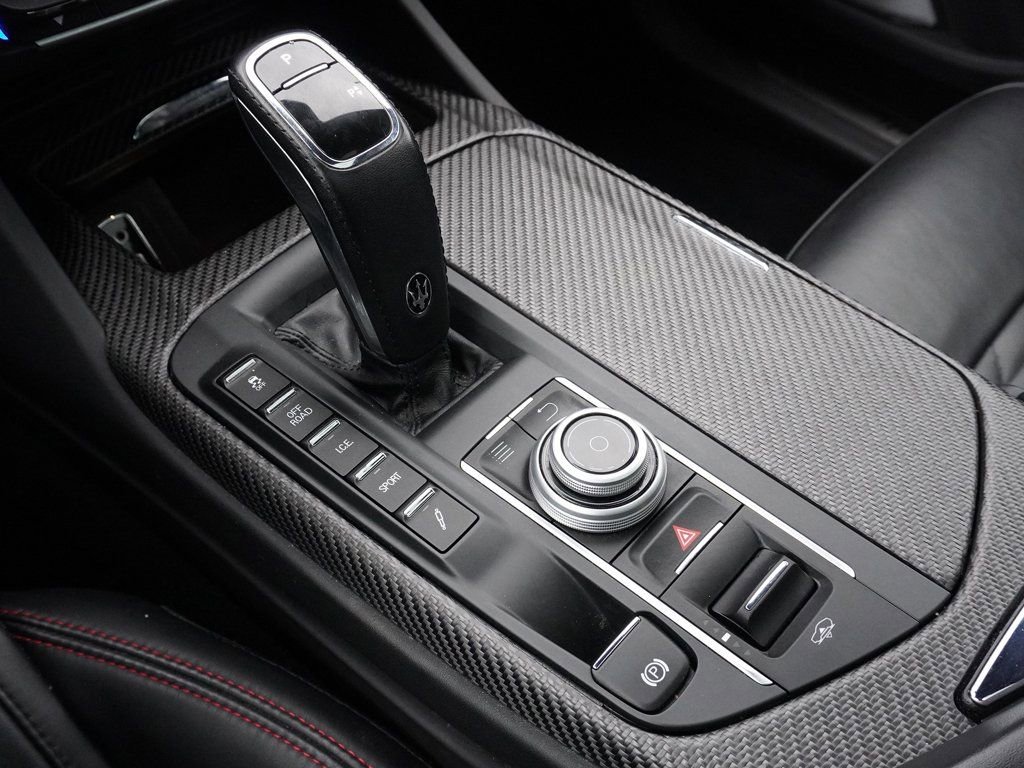 Used 2019 Maserati Levante S GranSport image 47