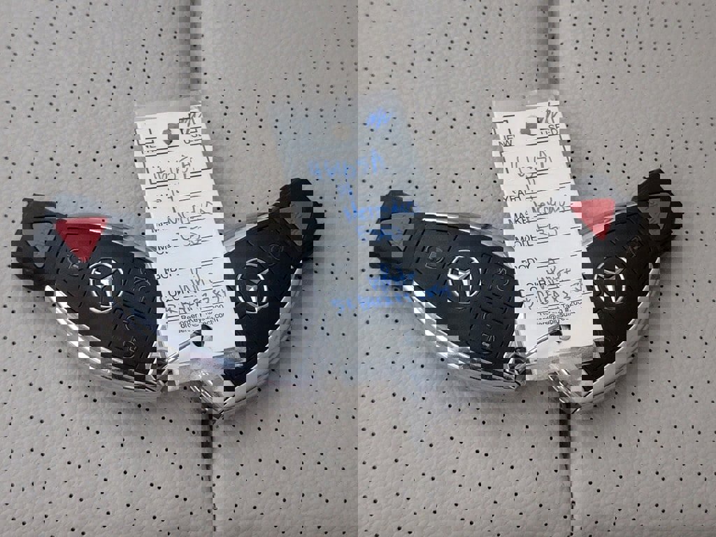 Used 2014 Mercedes-Benz E 350 Sedan image 35