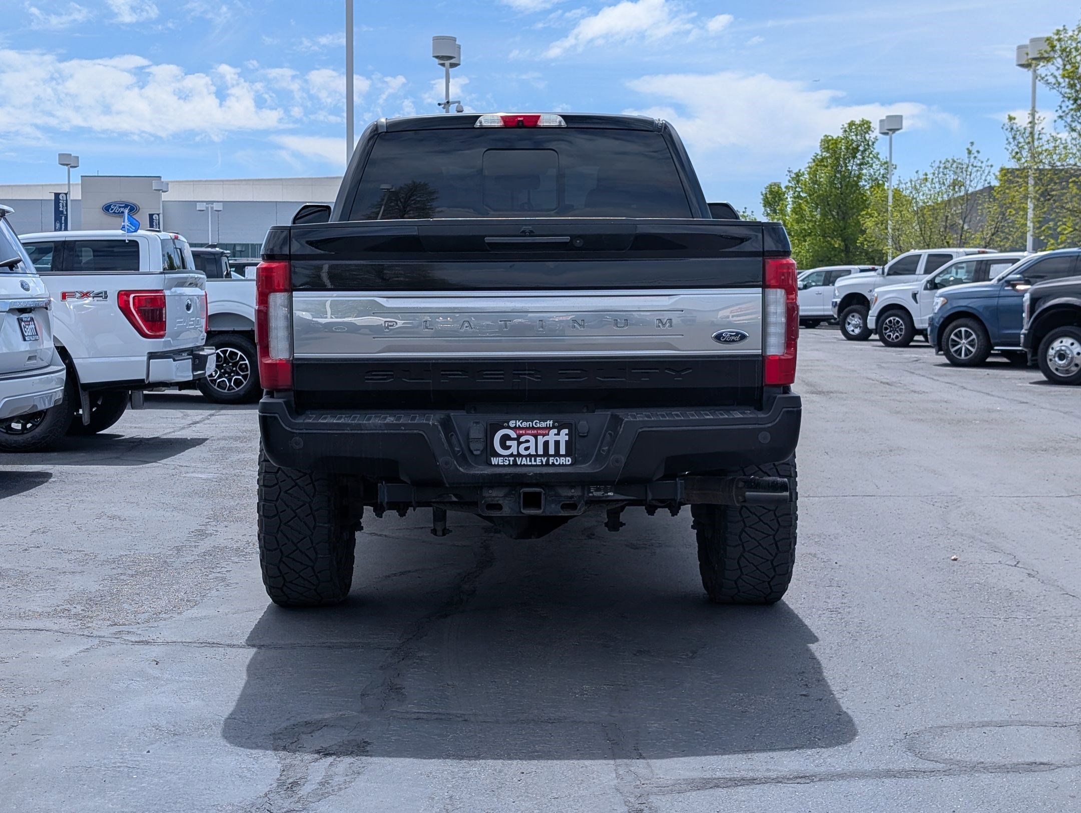 Used 2017 Ford F350 Platinum w/ Platinum Ultimate Package AWD/4WD image 5