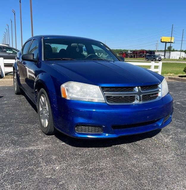 Used 2013 Dodge Avenger SE FWD image 3