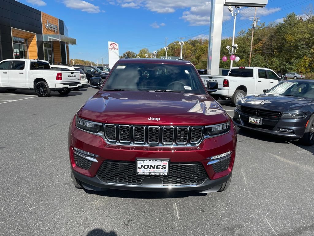 New 2025 Jeep Grand Cherokee Limited w/ Luxury Tech Group II AWD/4WD image 3