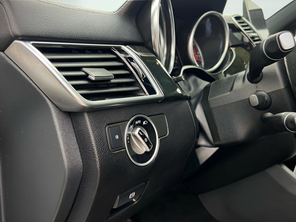 Used 2019 Mercedes-Benz GLE 43 AMG 4MATIC Coupe image 39