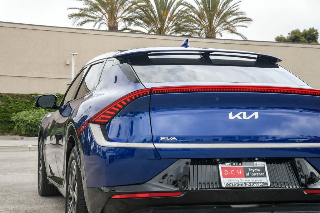 Used 2023 Kia EV6 Wind w/ Wind Technology Package AWD/4WD image 6