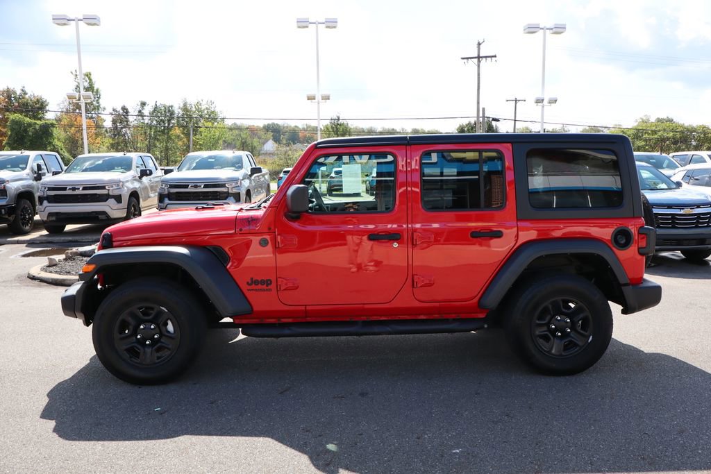 Used 2022 Jeep Wrangler Unlimited Sport image 30
