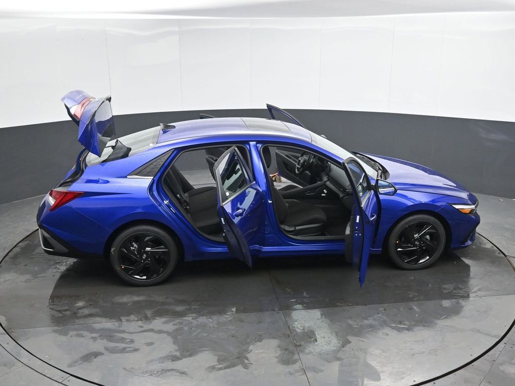 New 2026 Hyundai Elantra SEL Sport Premium FWD image 54