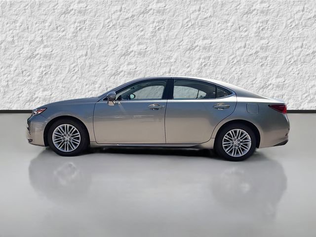 Used 2016 Lexus ES 350 w/ Premium Package w/Wood Trim image 6