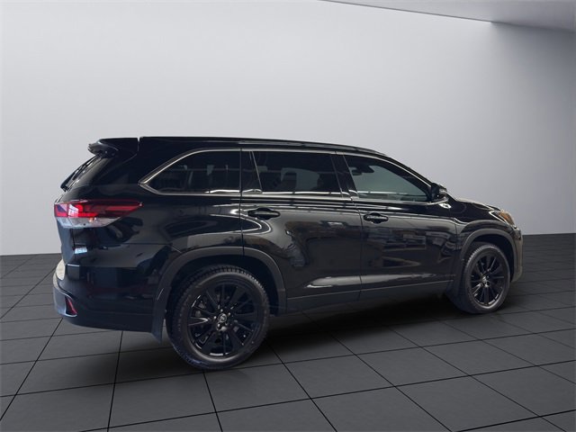 Used 2019 Toyota Highlander SE image 6