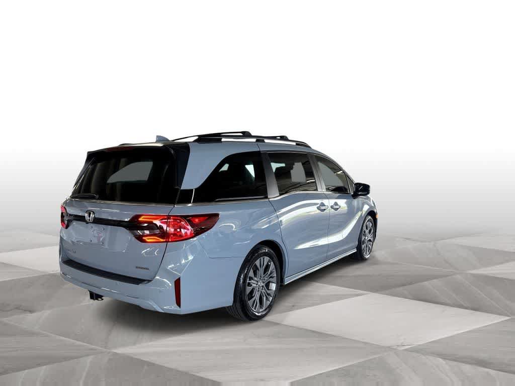 Used 2025 Honda Odyssey Touring image 8