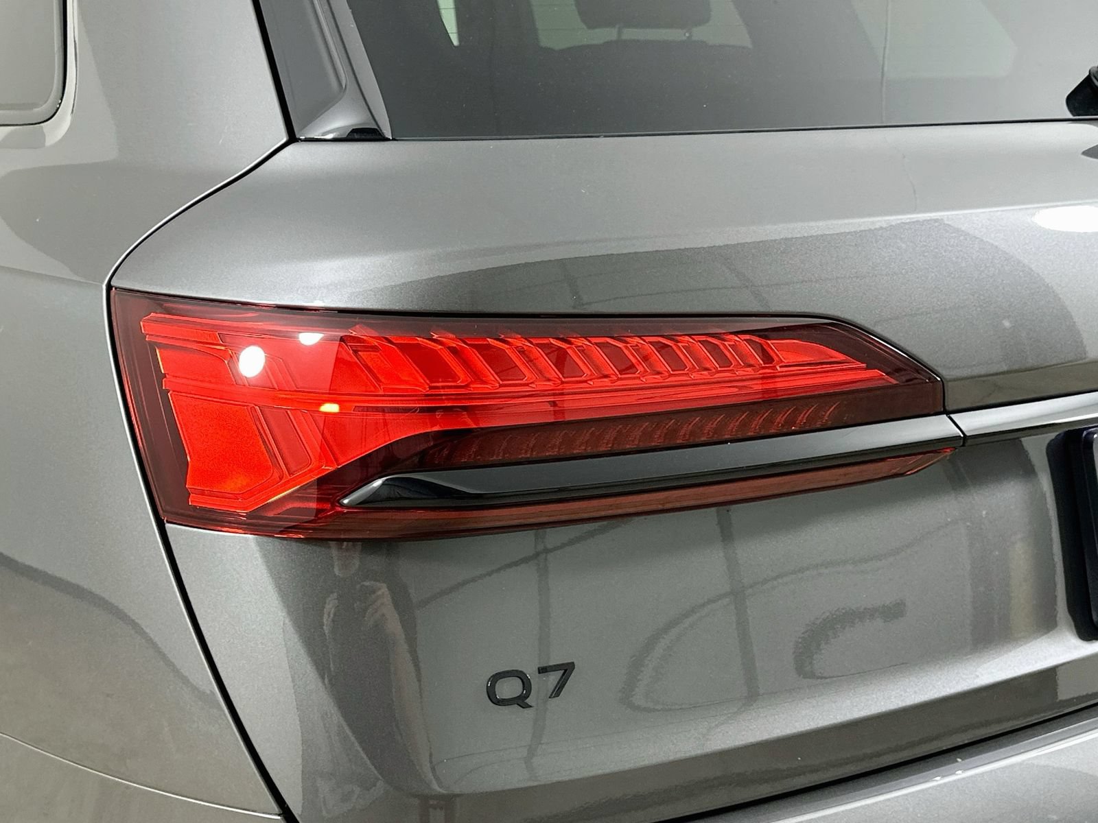 New 2026 Audi Q7 2.0T Premium Plus AWD/4WD image 12