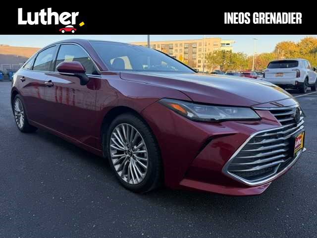 Used 2019 Toyota Avalon Limited w/ Advanced Safety Package FWD image 1