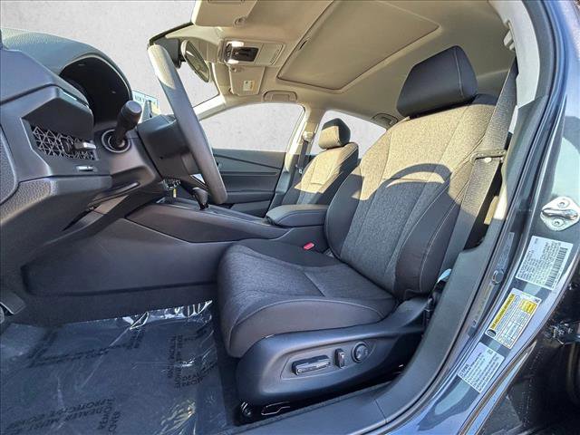 New 2025 Honda Accord SE image 4