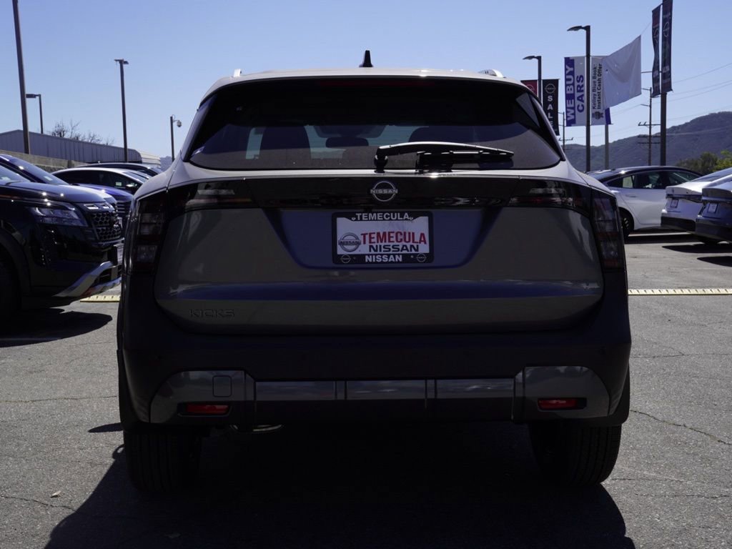New 2026 Nissan Kicks SV FWD image 5
