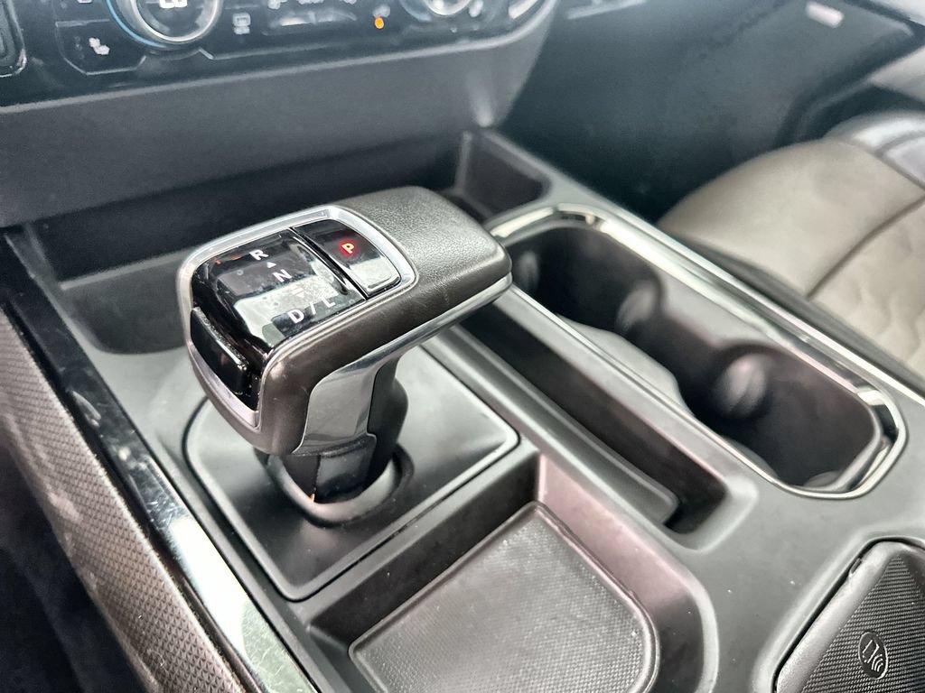Used 2022 Chevrolet Silverado 1500 ZR2 w/ Technology Package AWD/4WD image 26