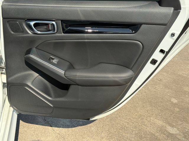 Used 2022 Honda Civic Touring image 16