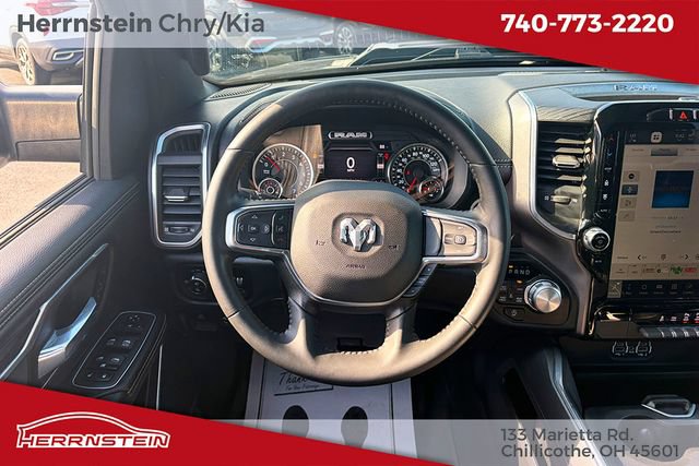 Used 2023 RAM 1500 Laramie AWD/4WD image 7