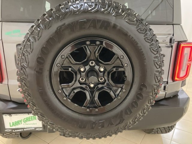 Used 2023 Ford Bronco Wildtrak image 27