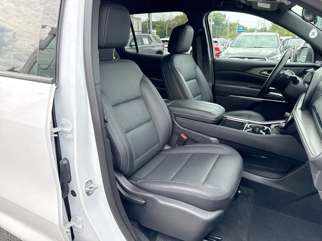 Used 2025 Chevrolet Traverse LT AWD/4WD image 26