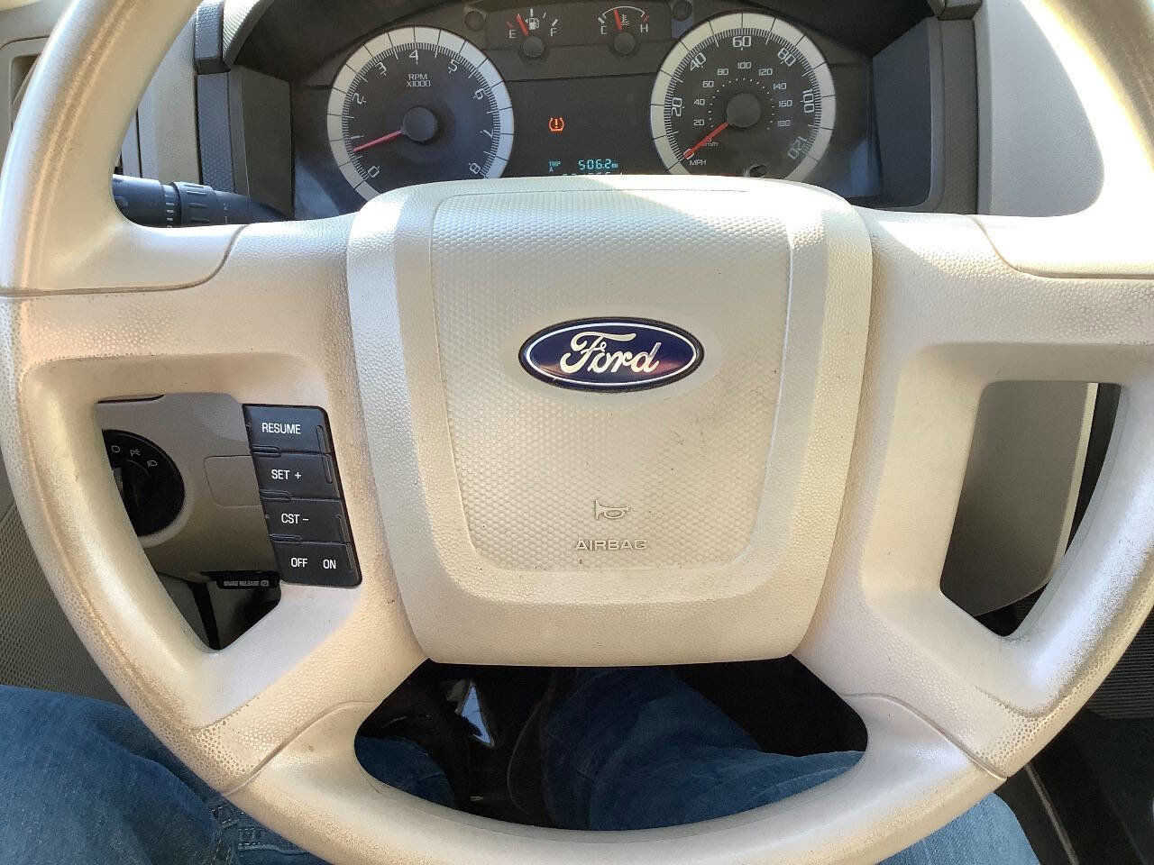 Used 2008 Ford Escape XLS image 37