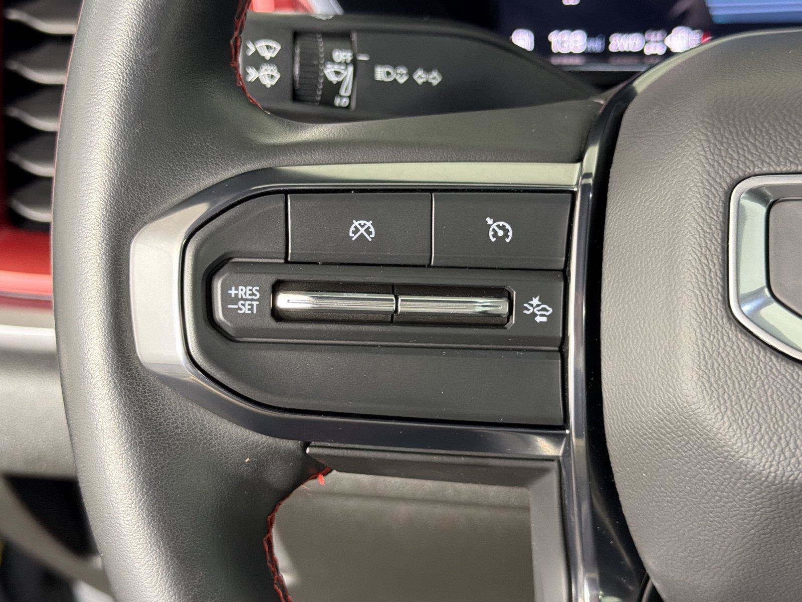 Used 2024 GMC Canyon AT4X AWD/4WD image 23