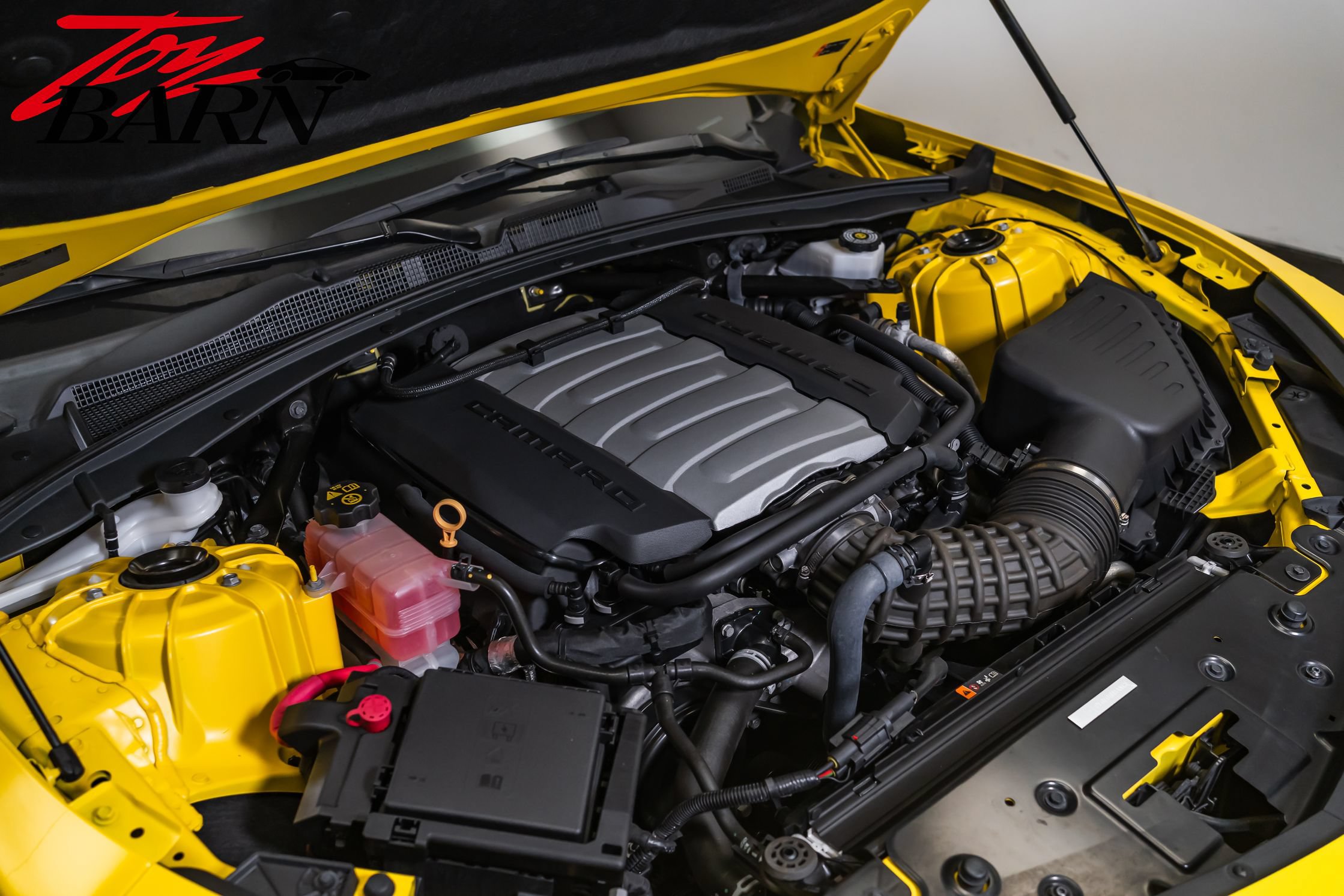 Used 2016 Chevrolet Camaro SS RWD image 49